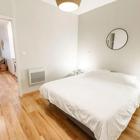 T2 With Wifi Near Hypercenter Apartment *